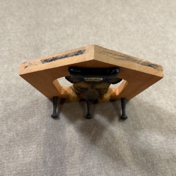 Michael Park Handmade Wooden Carved Resin German Shepard Dog Leash Holder 3 Hook - Picture 6 of 9